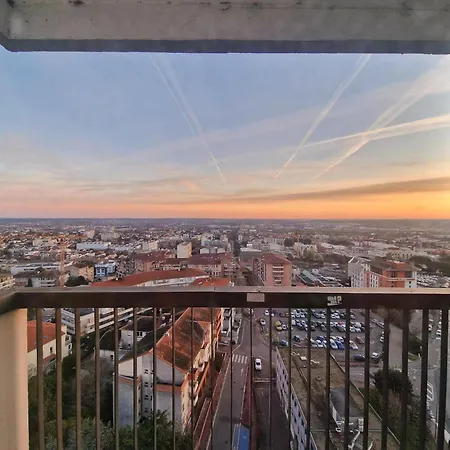 T3 65m2 Terrasse & Balcon - Dernier Etage - Proche Gare - Metro Jolimont Lägenhet