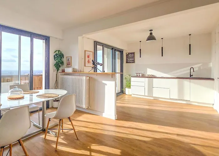 Apartment T3 65m2 Terrasse & Balcon - Dernier Etage - Proche Gare - Metro Jolimont Toulouse