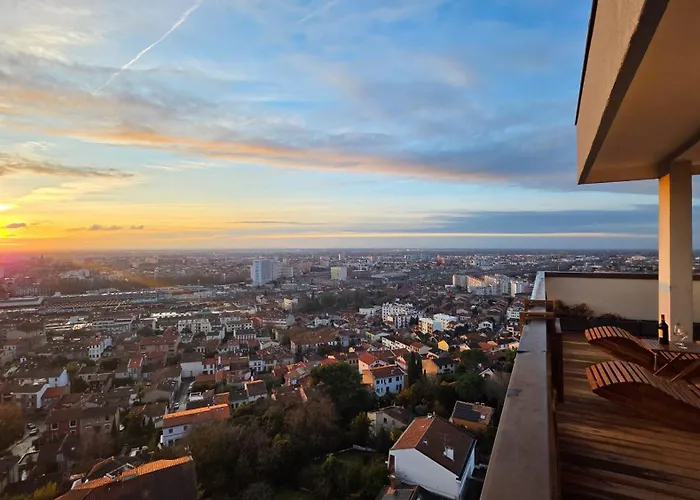 Apartment T3 65m2 Terrasse & Balcon - Dernier Etage - Proche Gare - Metro Jolimont