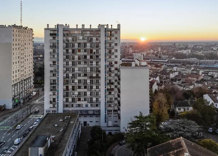 T3 65m2 Terrasse & Balcon - Dernier Etage - Proche Gare - Metro Jolimont *