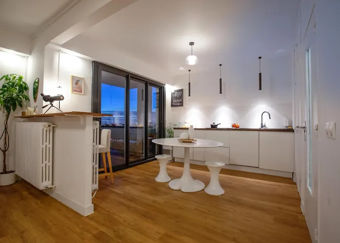 T3 65m2 Terrasse & Balcon - Dernier Etage - Proche Gare - Metro Jolimont *