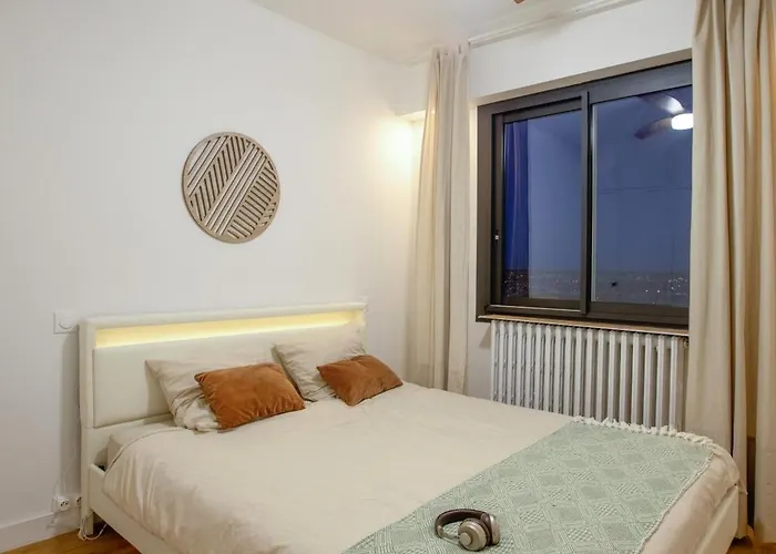 T3 65m2 Terrasse & Balcon - Dernier Etage - Proche Gare - Metro Jolimont